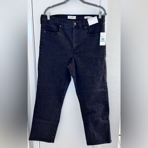 NWT Jessica Simpson “Harmony” High-Rise Slim Straight Jeans – Black Wash